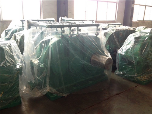 減速機(jī)透氣孔冒油會(huì)帶來(lái)哪些危害？